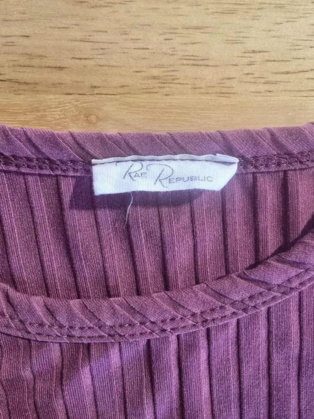 Rae Republic Ribbed Knit Short Sleeve Top Mauve Size M - Picture 4 of 10
